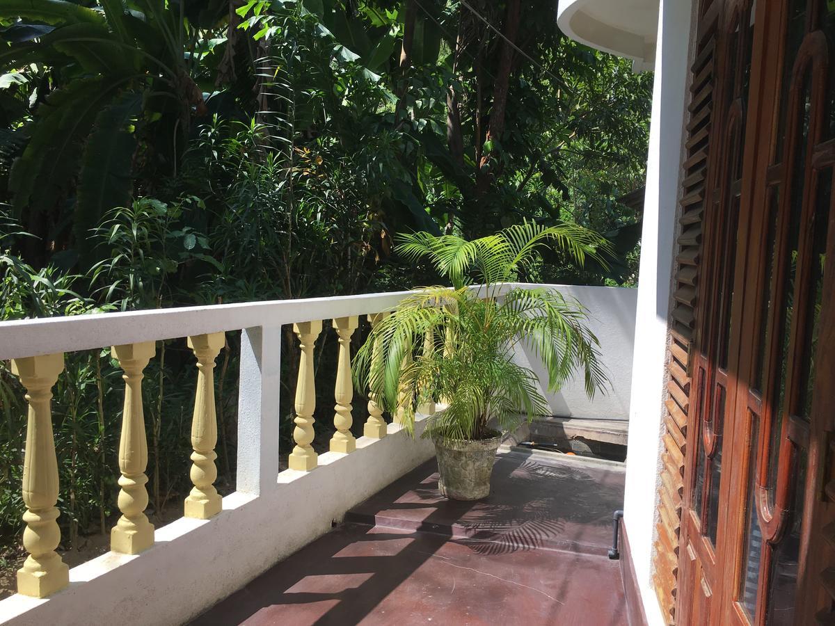 Happy Coconut Hotel Unawatuna Ngoại thất bức ảnh